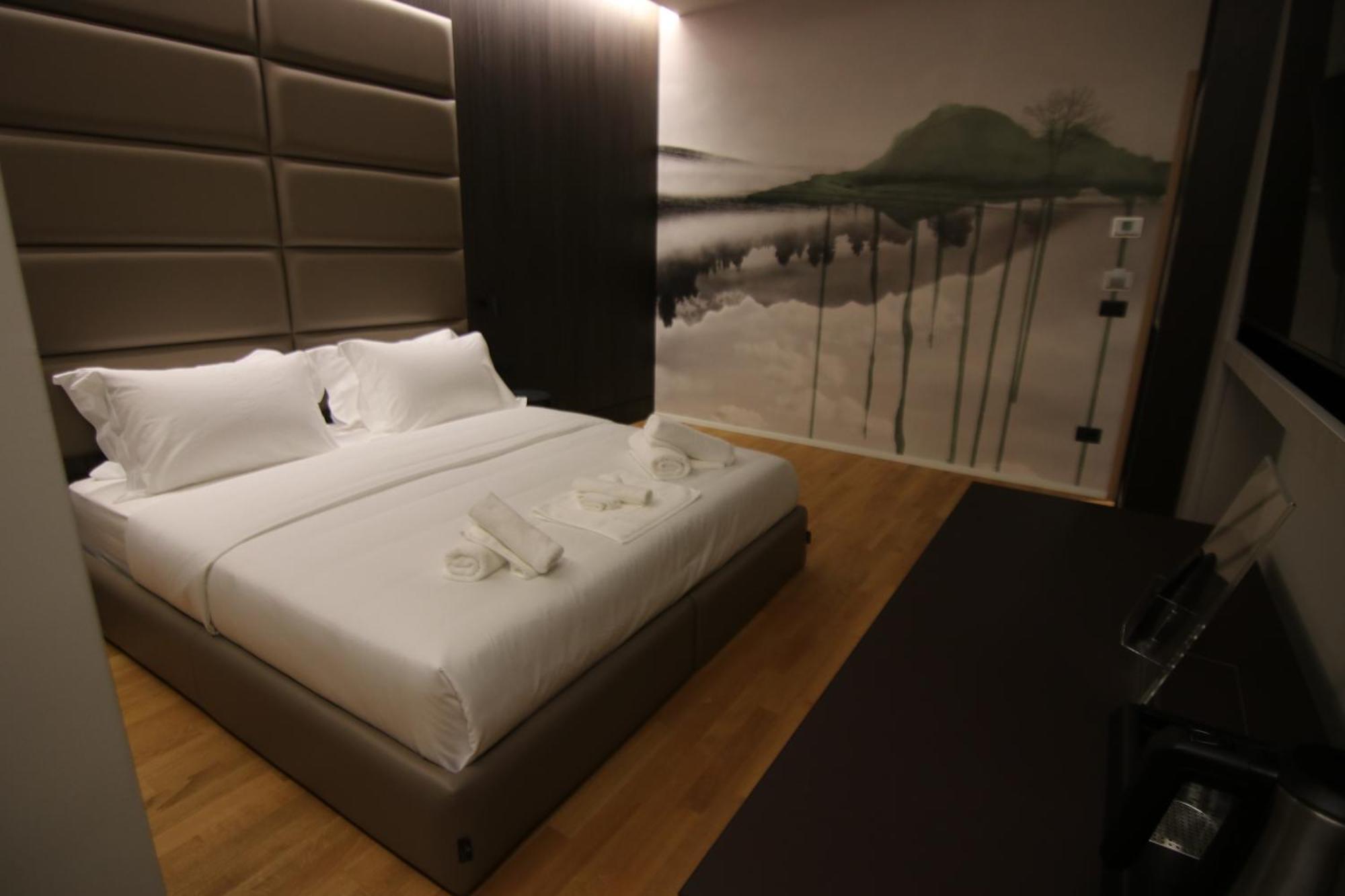 Boutique Hotel Adelar Tirana Exterior foto